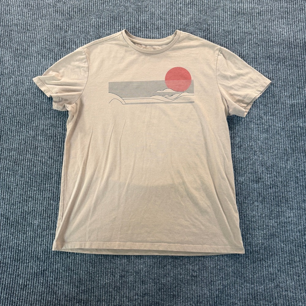Goodfellow & Co Mens Graphic T-Shirt Large L Tan Red Sun Minimalist Cotton Blend